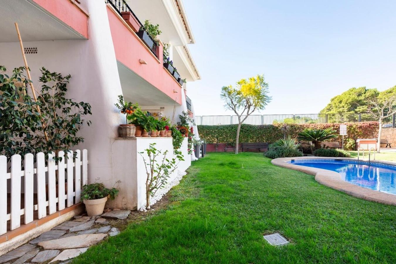 Casita Caracol - Peace And Quiet *